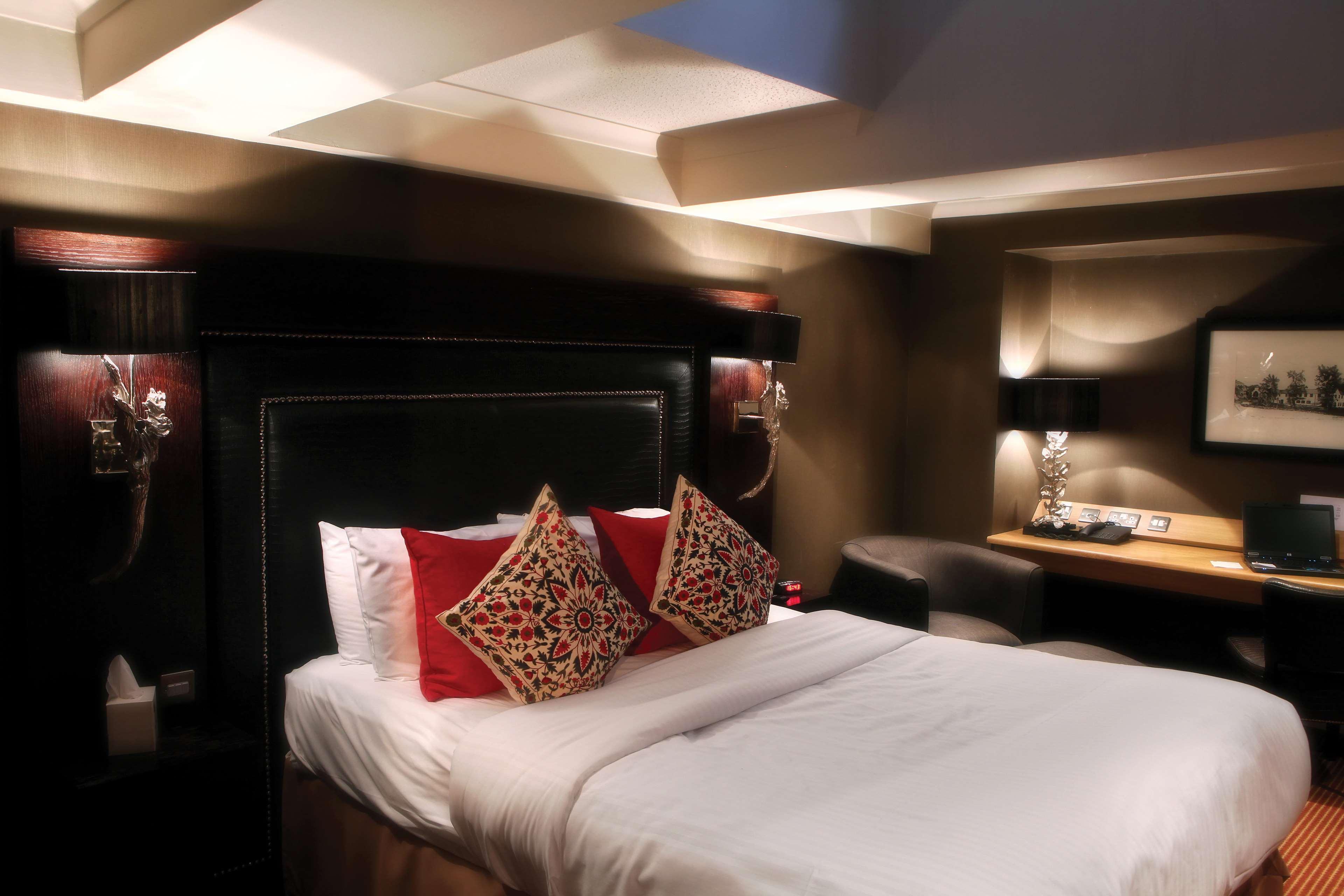 Room, Double Bed