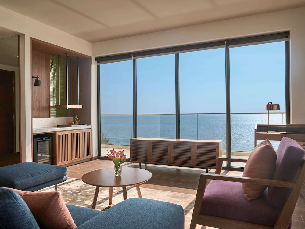 Movenpick Resort Waverly Phu Quoc 51/77