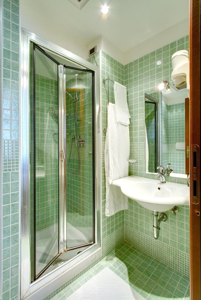 Hotel Corot 24/33