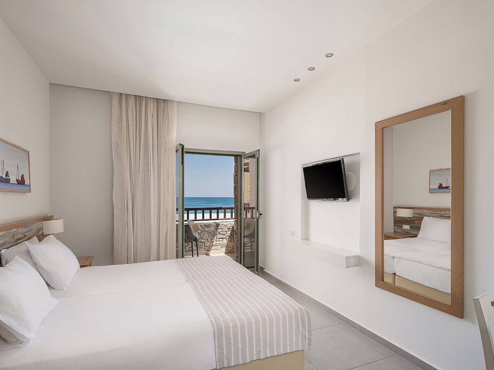 Erato Beach Hotel - Adults Only 12/50