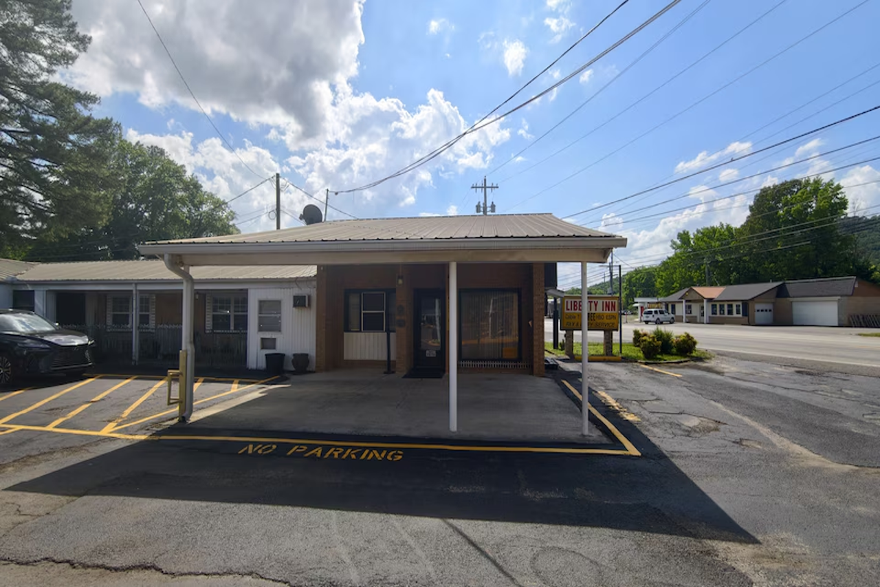 Liberty Inn Scottsboro Near Lake Guntersville 16/19