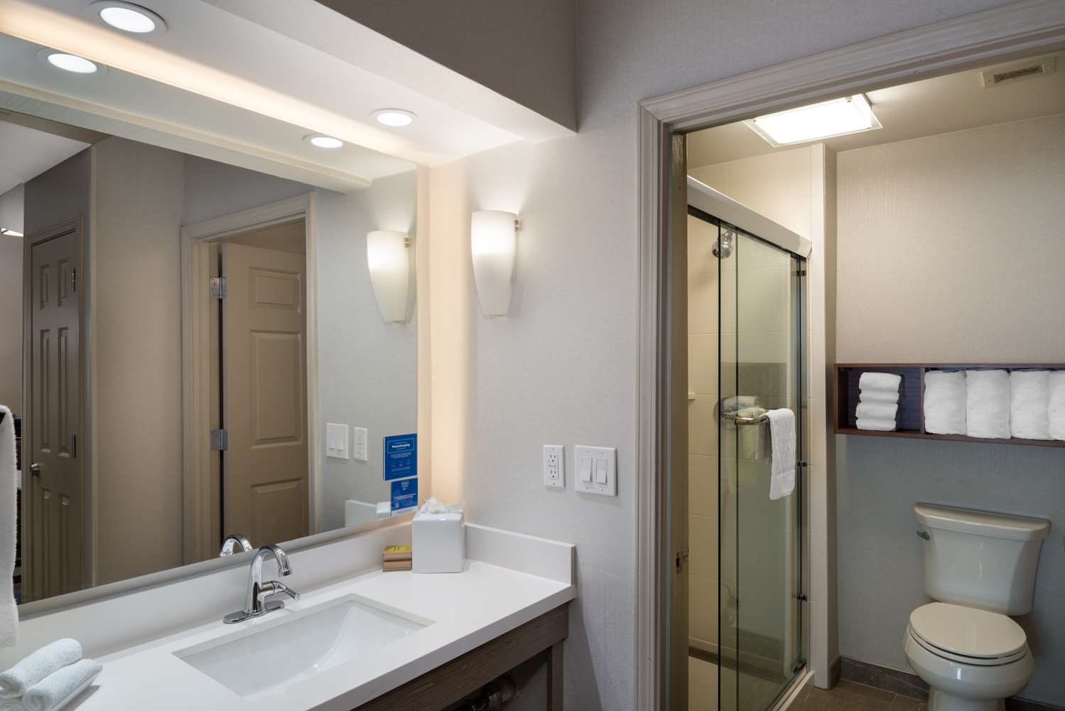 جناح بسرير كينج بغرفة نوم واحدة، Homewood Suites By Hilton Memphis Germantown 4/5