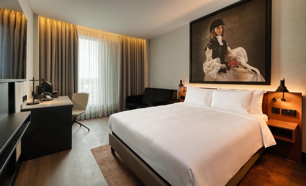 Radisson RED Galway 10/49