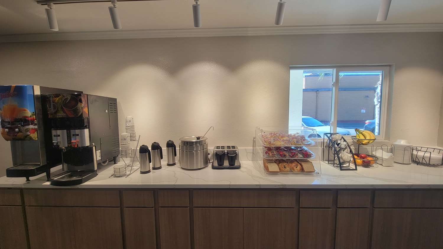 SureStay Hotel by Best Western Chula Vista San Diego Bay 8/15