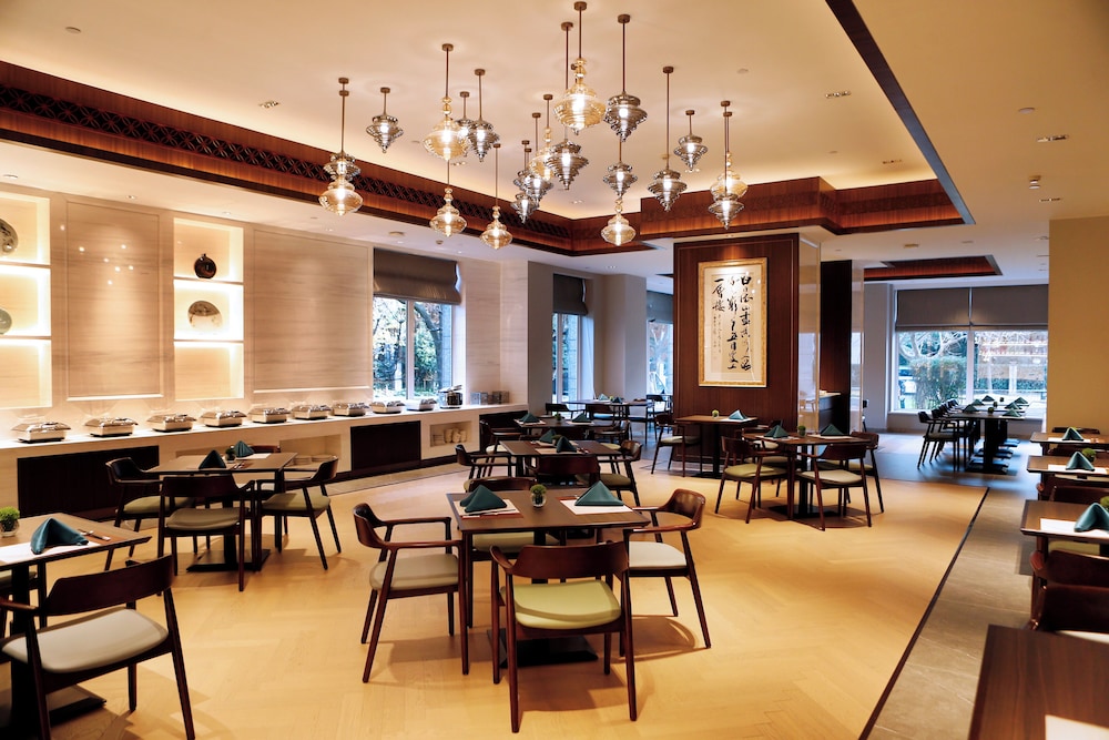 Shanghai Hongqiao State Guest House 29/46