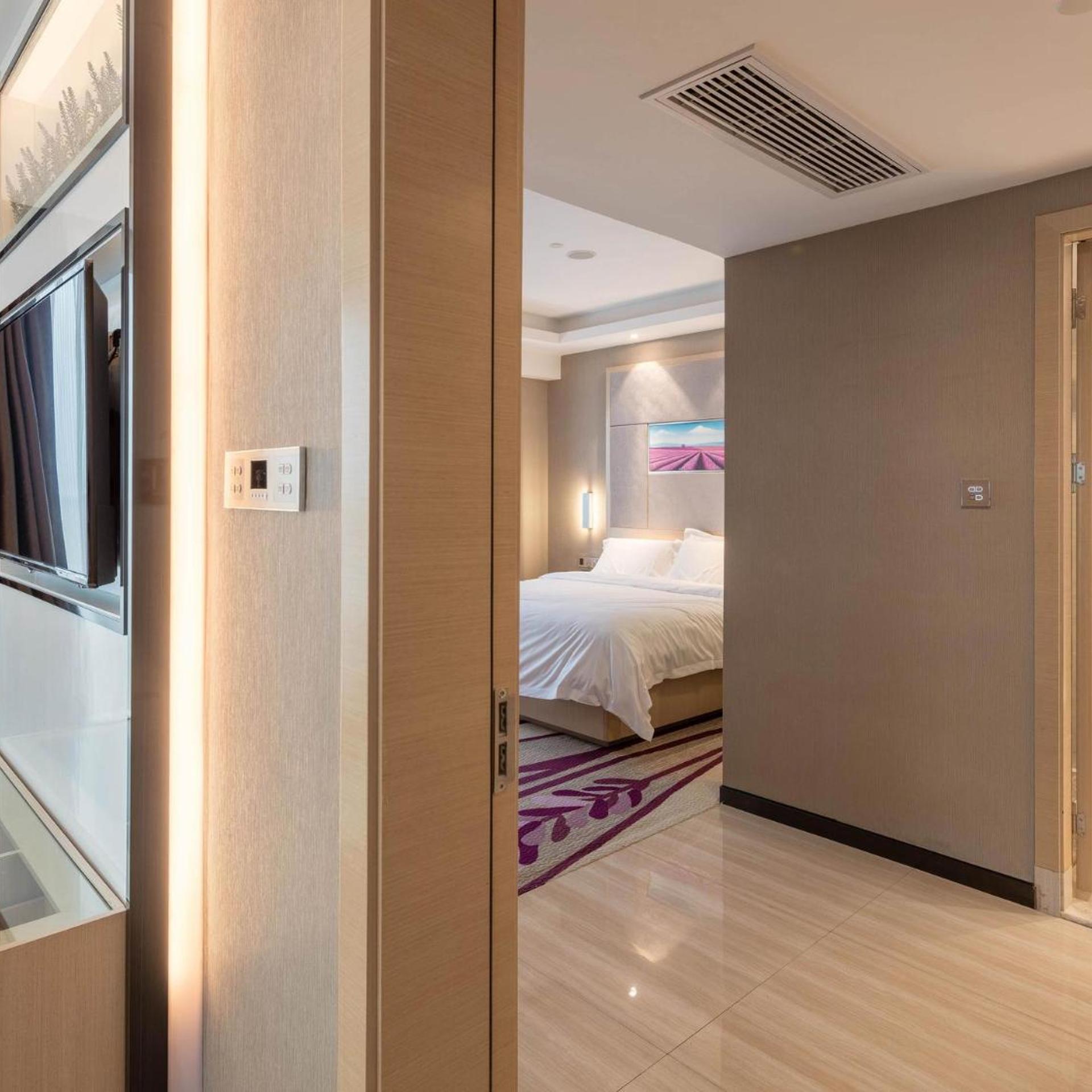 Lavande Hotel (Ganzhou Railway Station Branch) 50/50