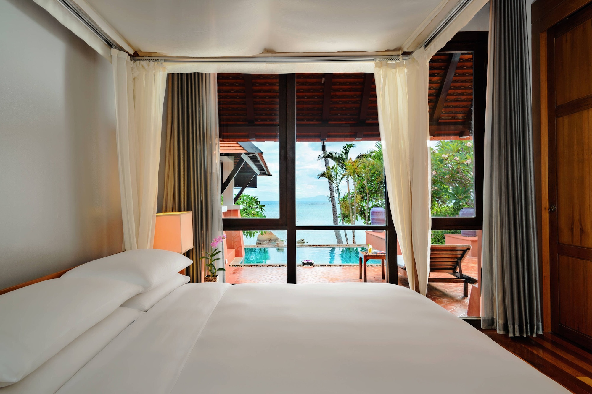 2 Bedrooms, Family Suite, 2 Double Beds, Beach Front