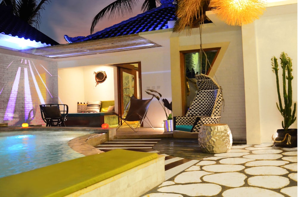 The White Key Luxury Villas 12/39