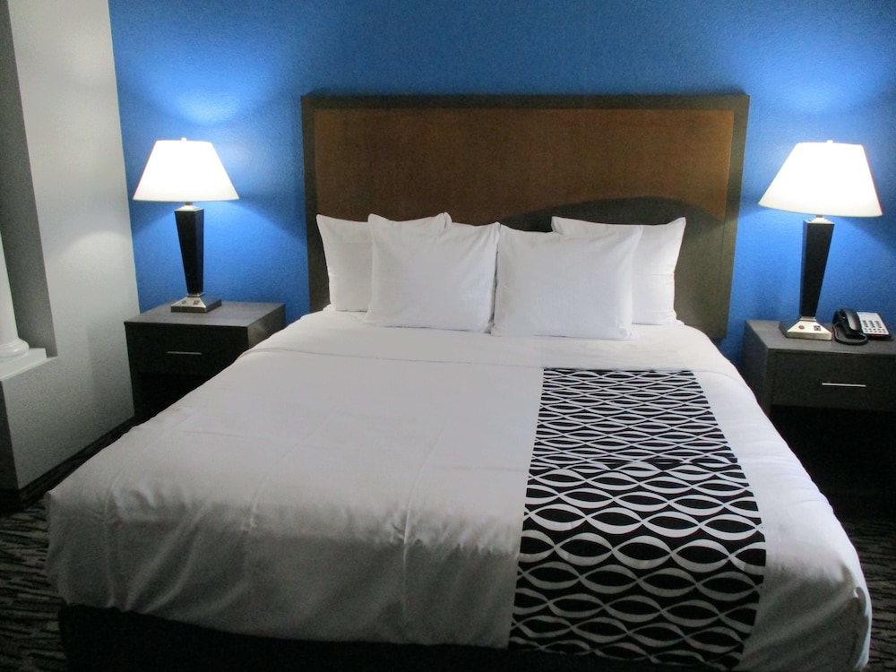 Best Western Atoka Inn And Suites 9/38