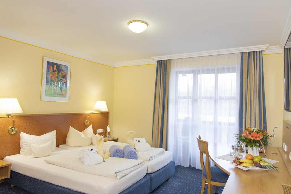 Hotel Schmelmer Hof 5/50