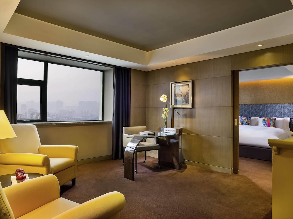 Sofitel Zhengzhou International 26/48