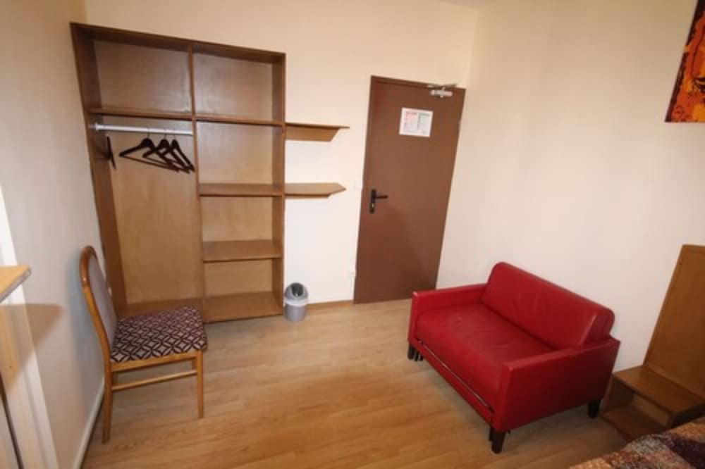 Hotel Rachel 25/41