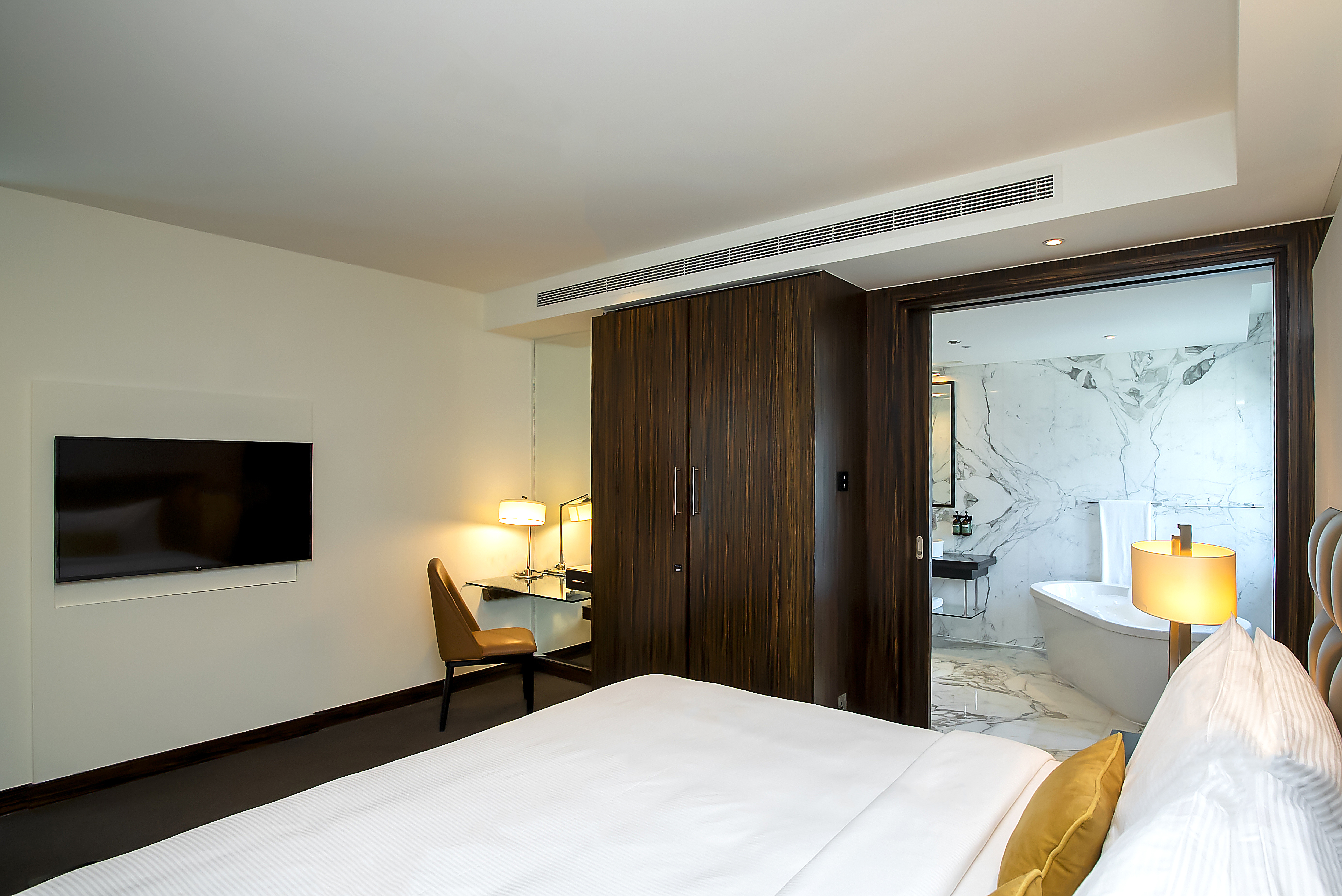 Suite Room