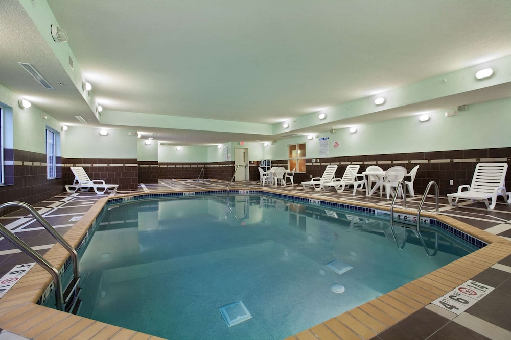 Homewood Suites By Hilton St Cloud 7/53