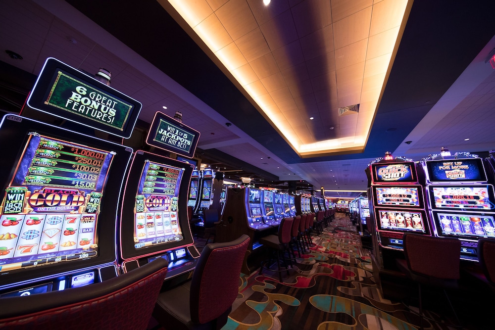 The Landing Hotel at Rivers Casino and Resort 47/63