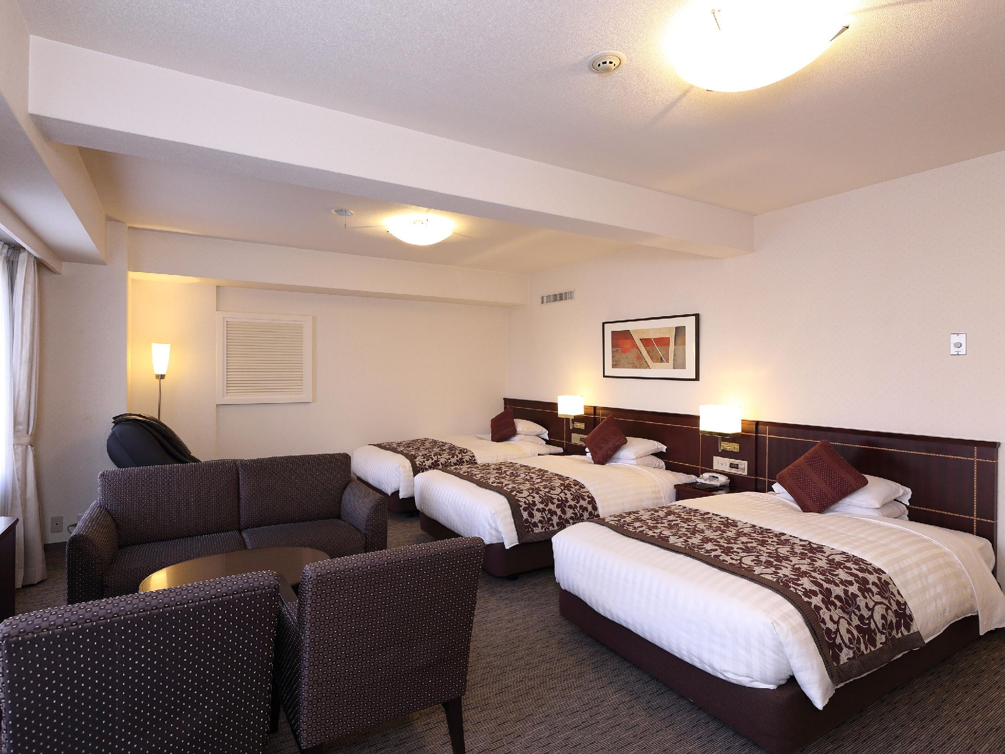 Semi Room, Deluxe, Triple, 3 Semi Double Beds