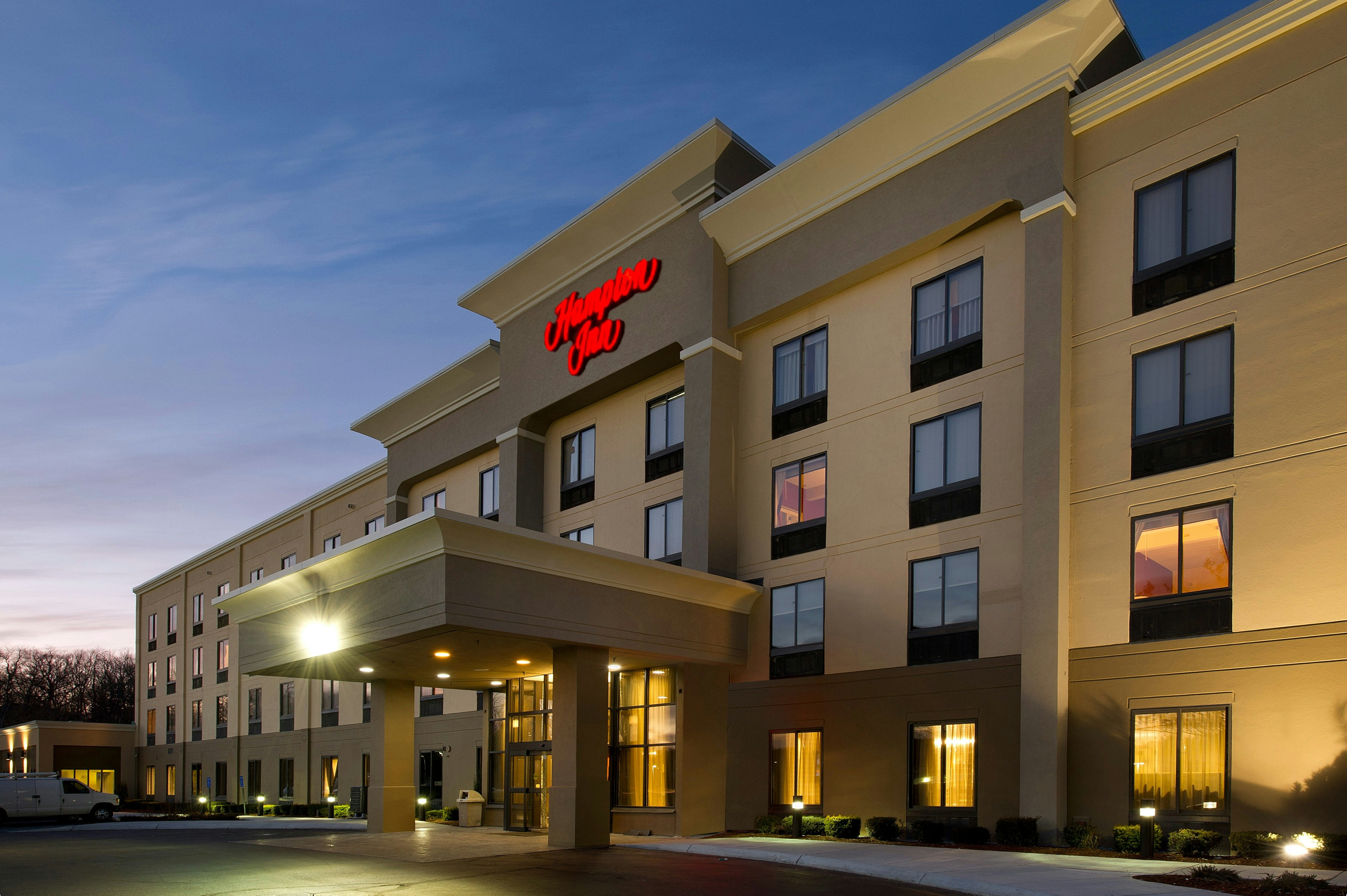 Hampton Inn Haverhill 50/50