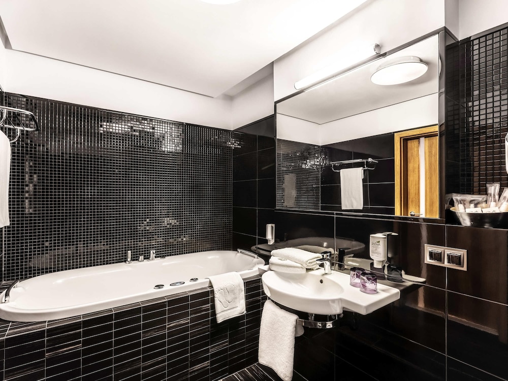Mercure Wiazowna Brant 44/47