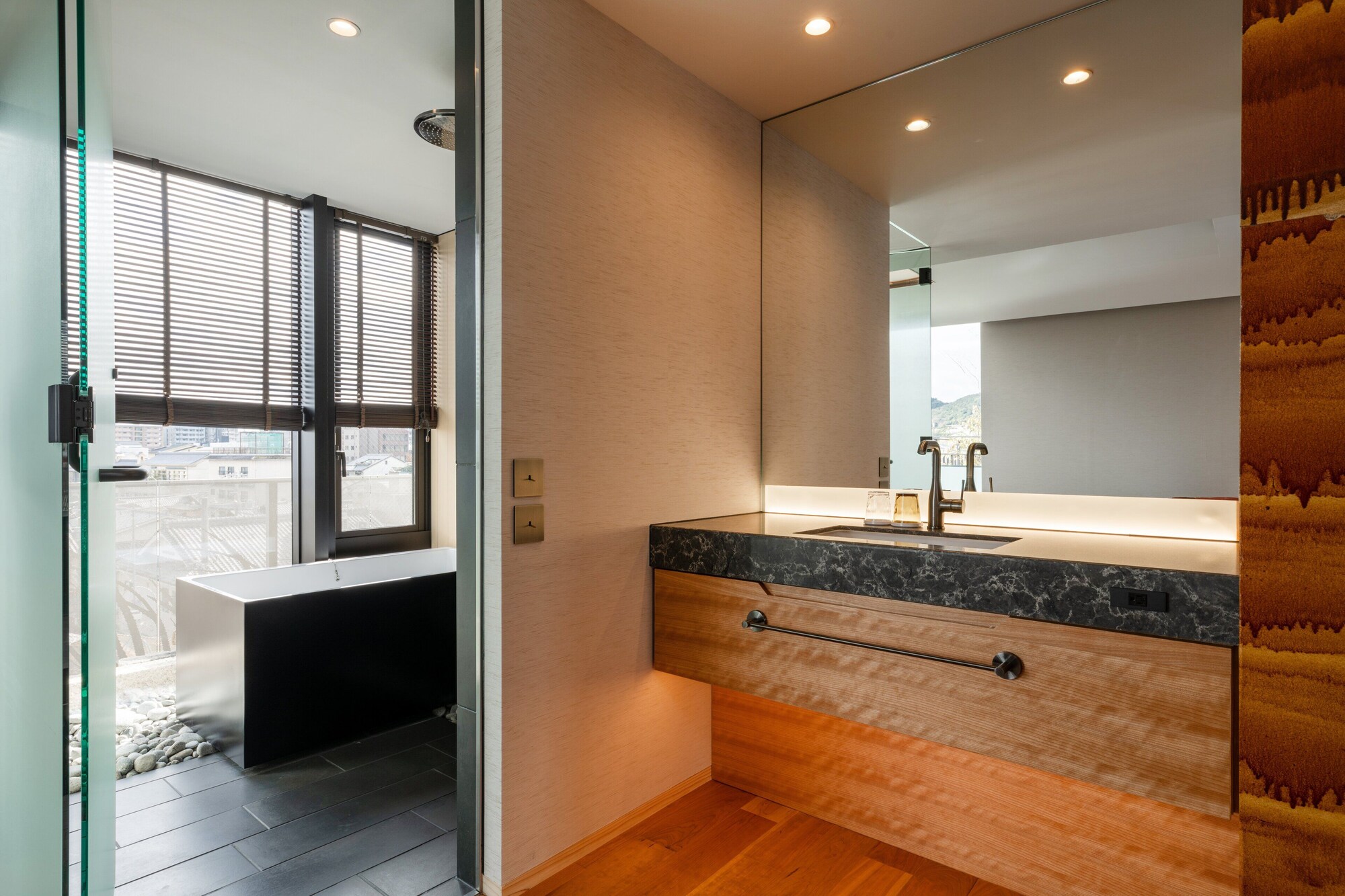 River, Superior, Queen Bed، Genji Kyoto, a Member of Design Hotels 3/3