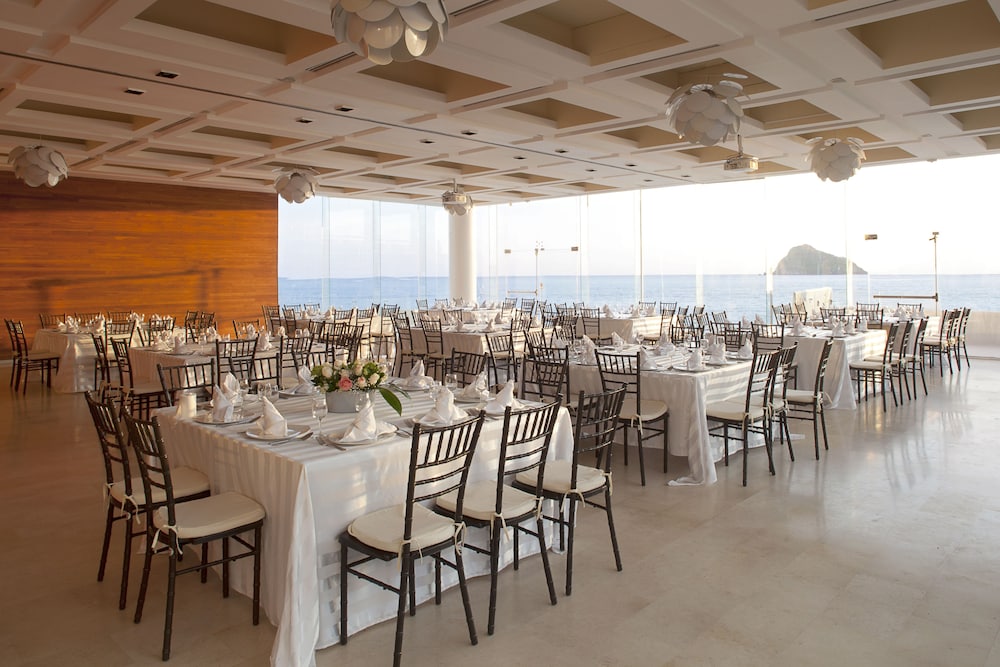 Emporio Mazatlan 41/60
