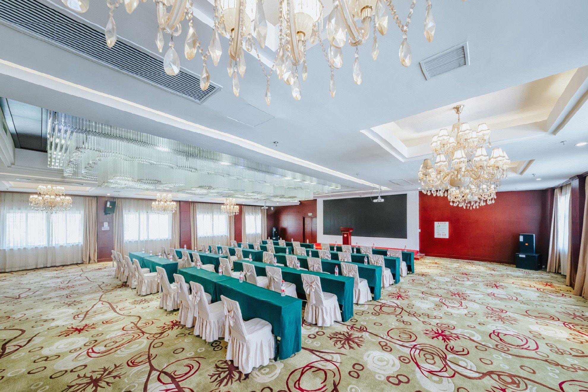 Vienna Classic Hotel (Hangzhou Linan) 36/47