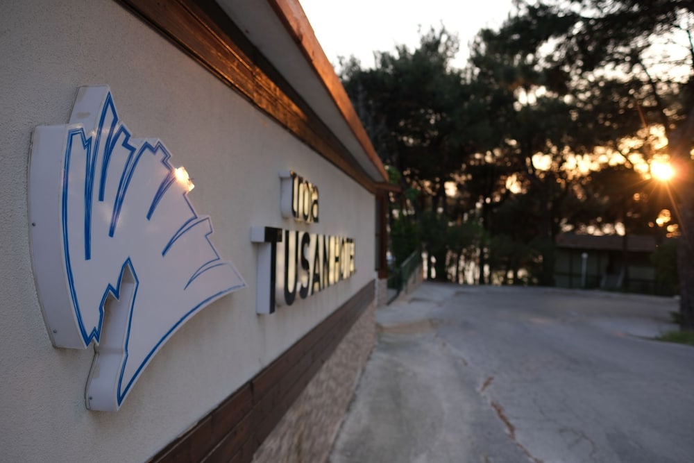 TROIA TUSAN HOTEL 2/67