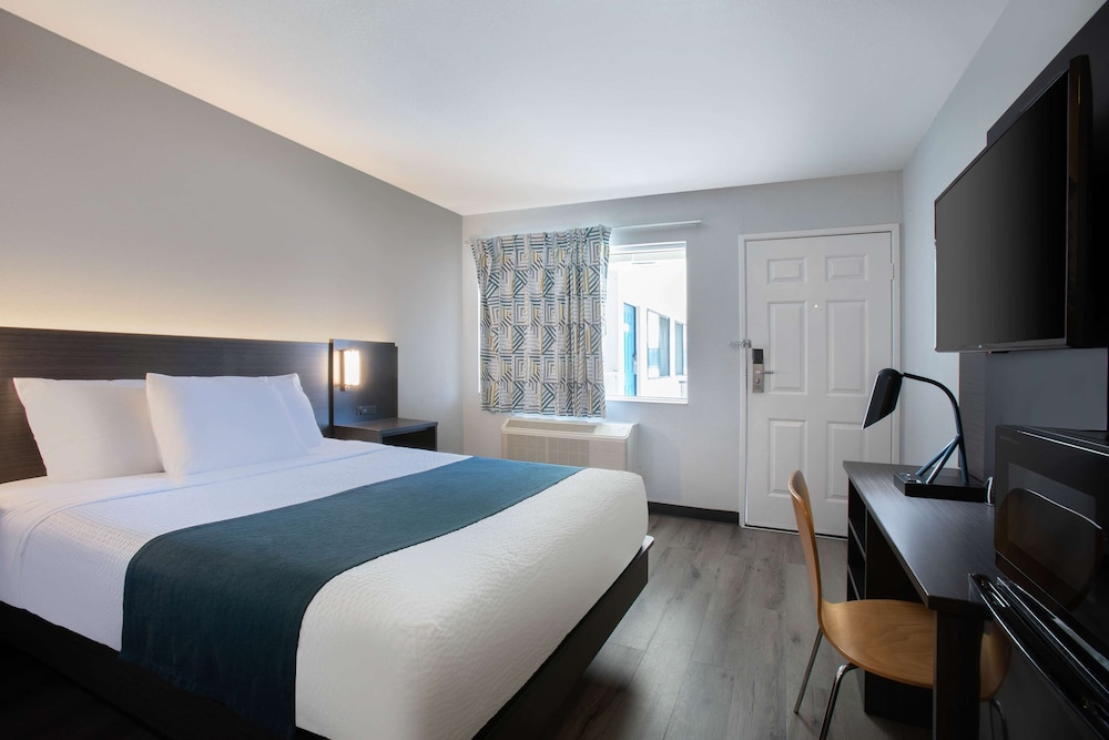 Motel6 Woodland, CA - Sacramento Airport 21/38