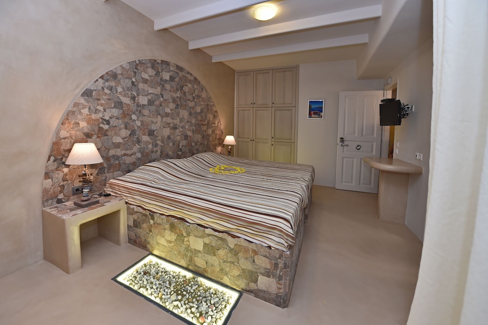 Tinos Aqua Palazzo 54/71