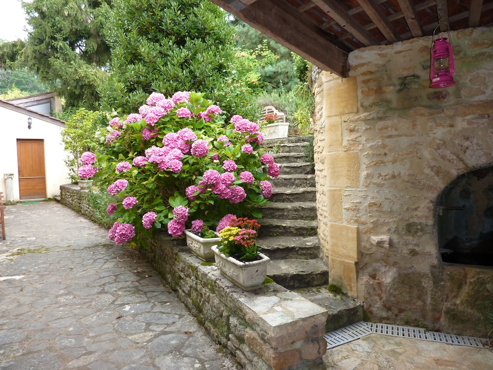 Chambres D'hôtes Aux Trois Sources 25/43