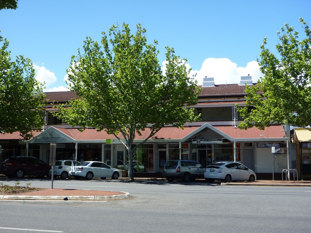 Adelaide Travellers Inn 3/38
