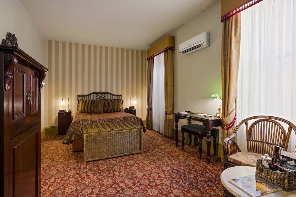 Hadleys Orient Hotel 29/47