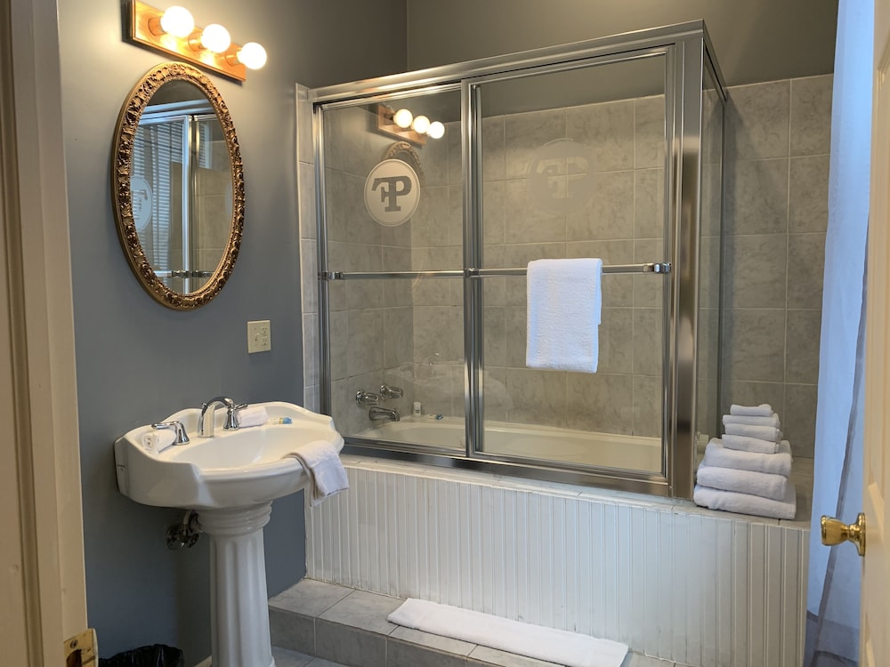 The Hotel Belvidere 39/41