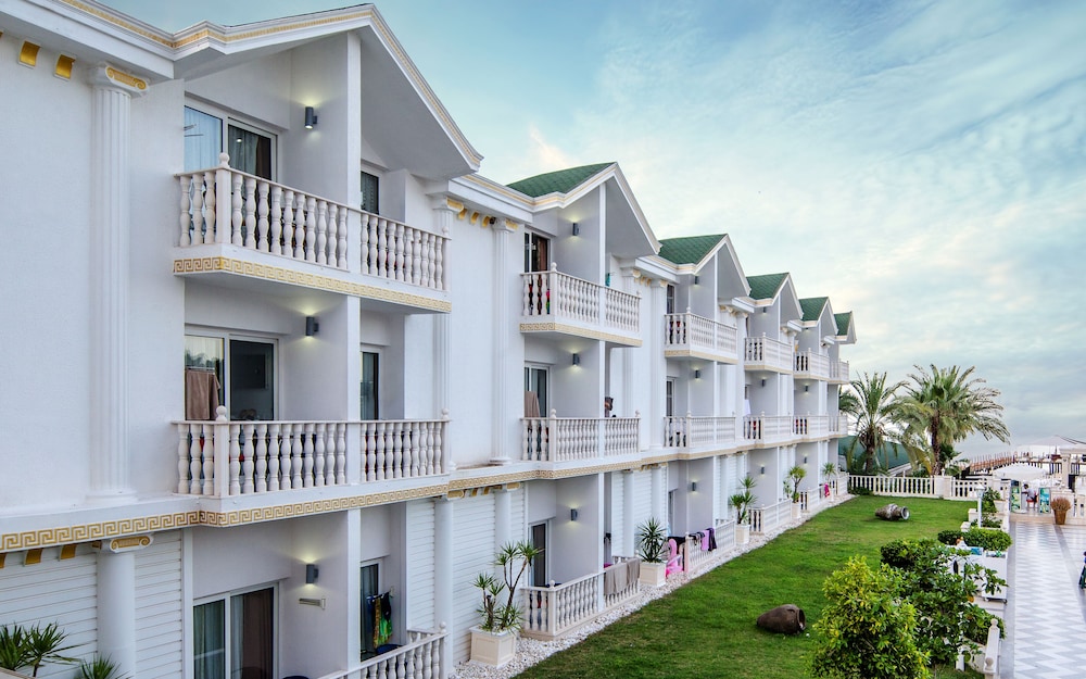 Onkel Hotels Beldibi Resort 2/50
