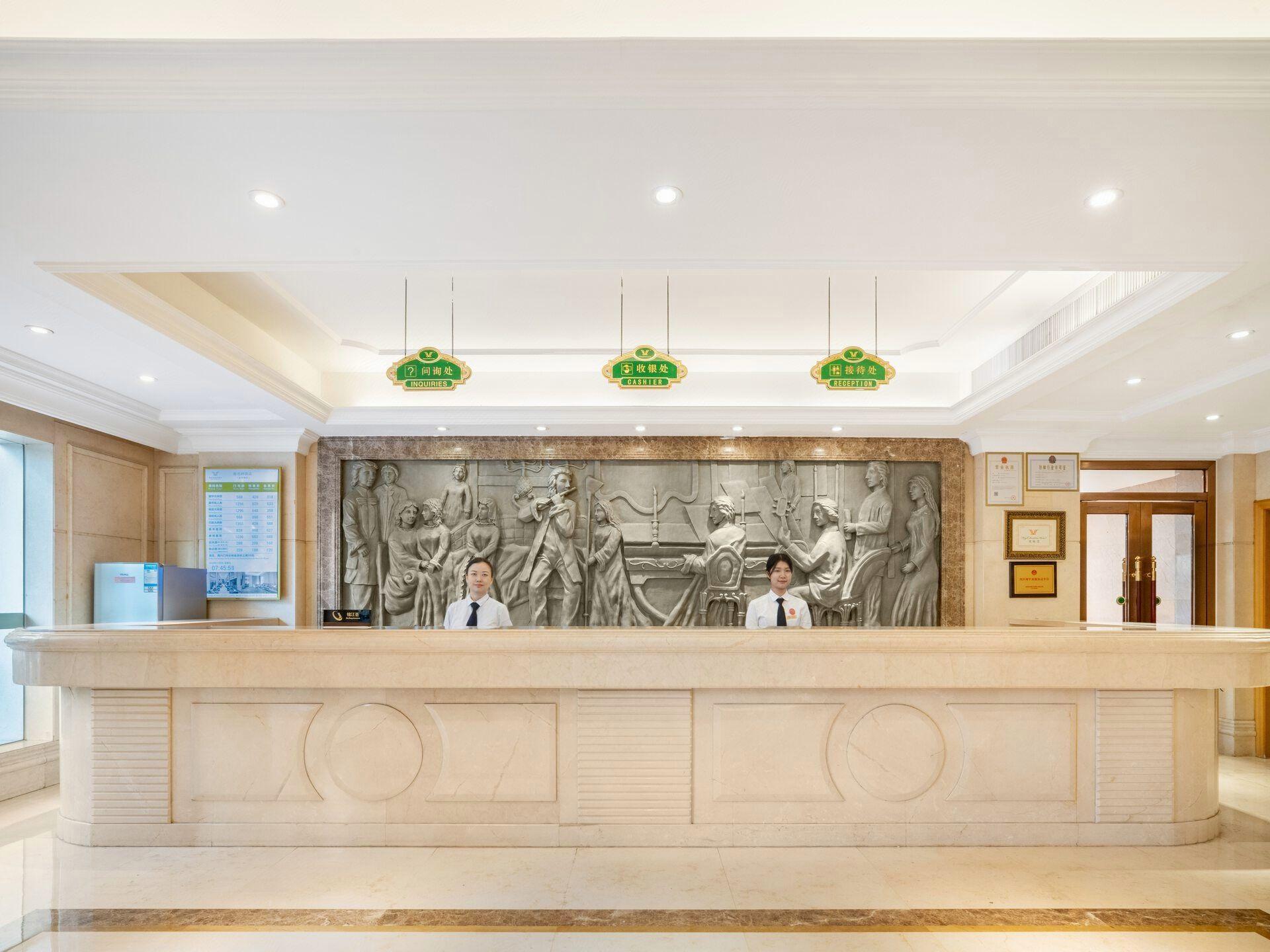 Vienna Hotel -Yantian Harbor 10/42