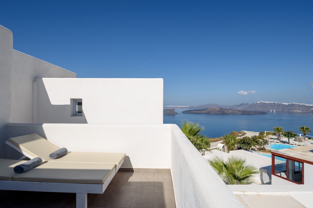 Maison De Lys Luxury Suites 8/72