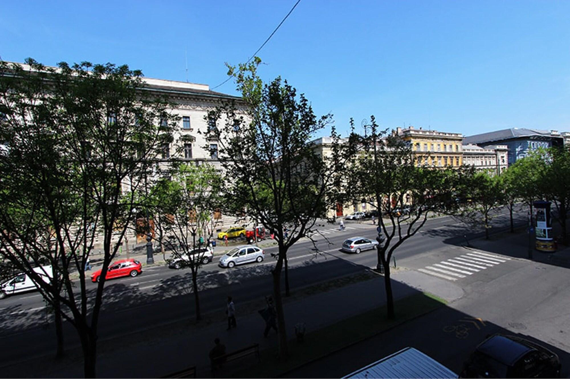 Adagio Hostel 1.0 Oktogon 54/65