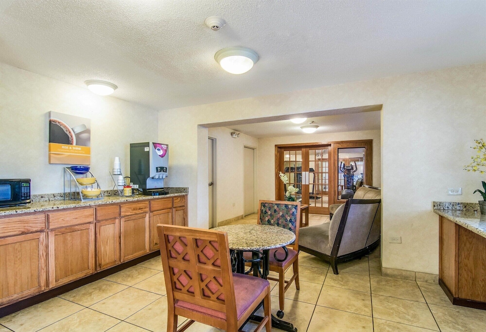 Motel6 Alsip, IL 48/58