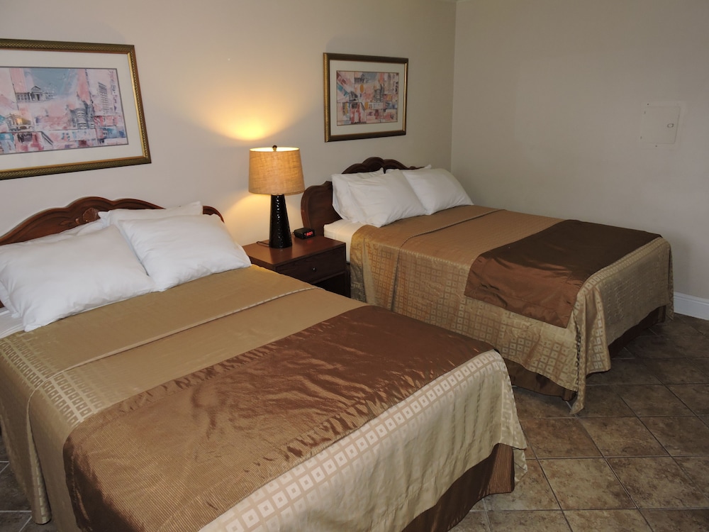 French Quarter Suites Hotel 14/55