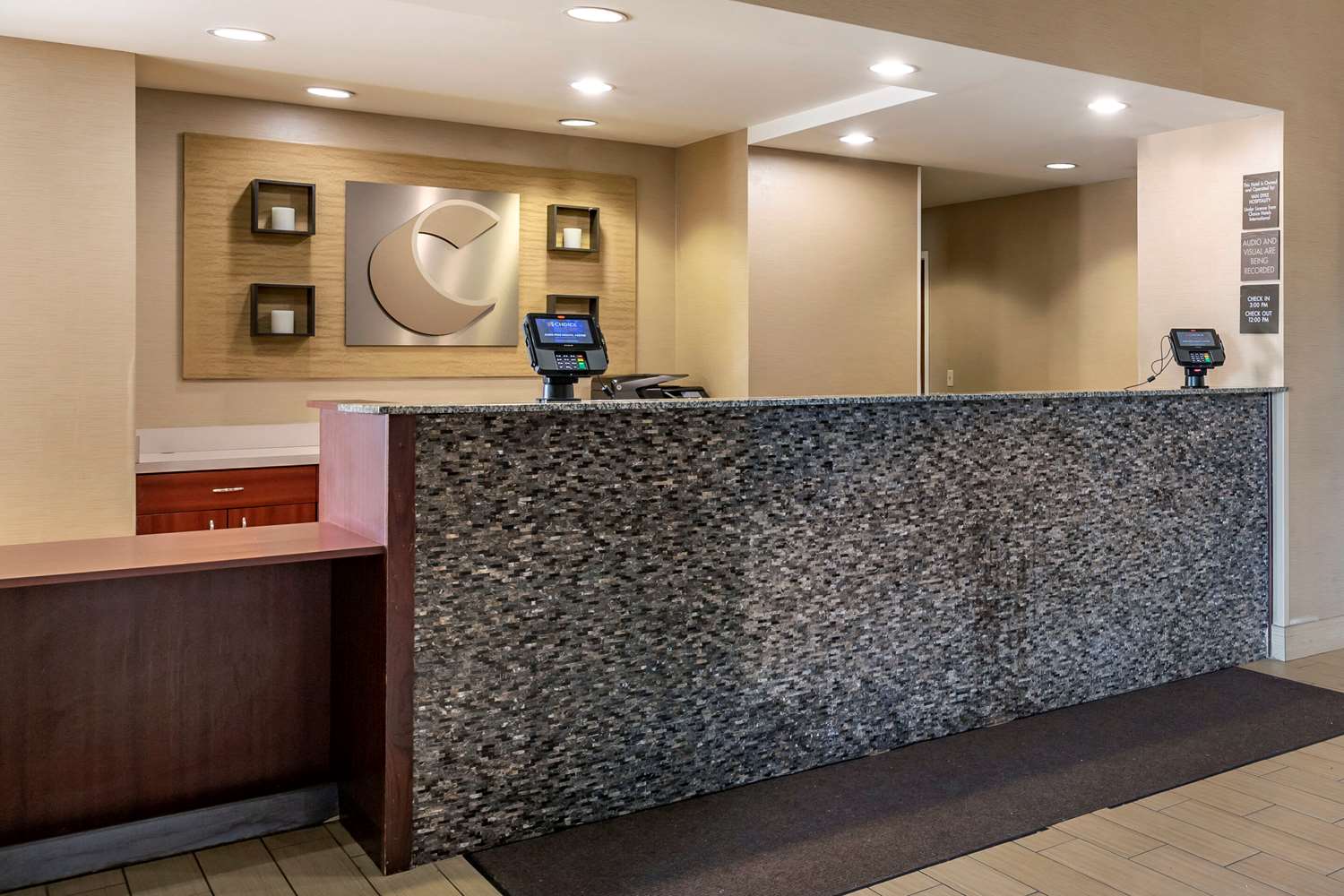 Comfort Inn Warren - Detroit North 1/28