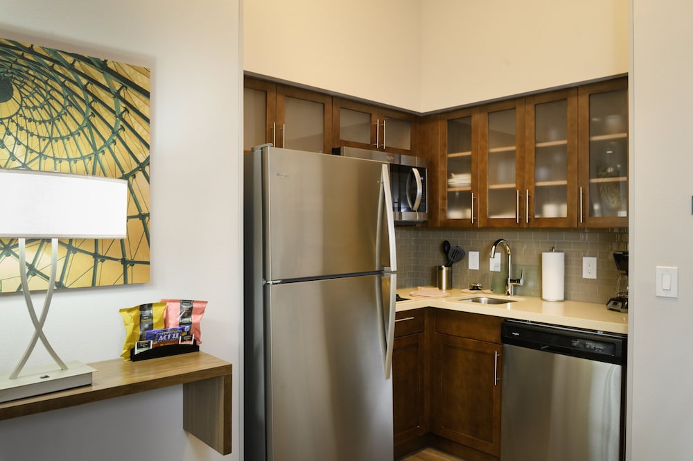 Staybridge Suites Vero Beach, an IHG Hotel 9/76