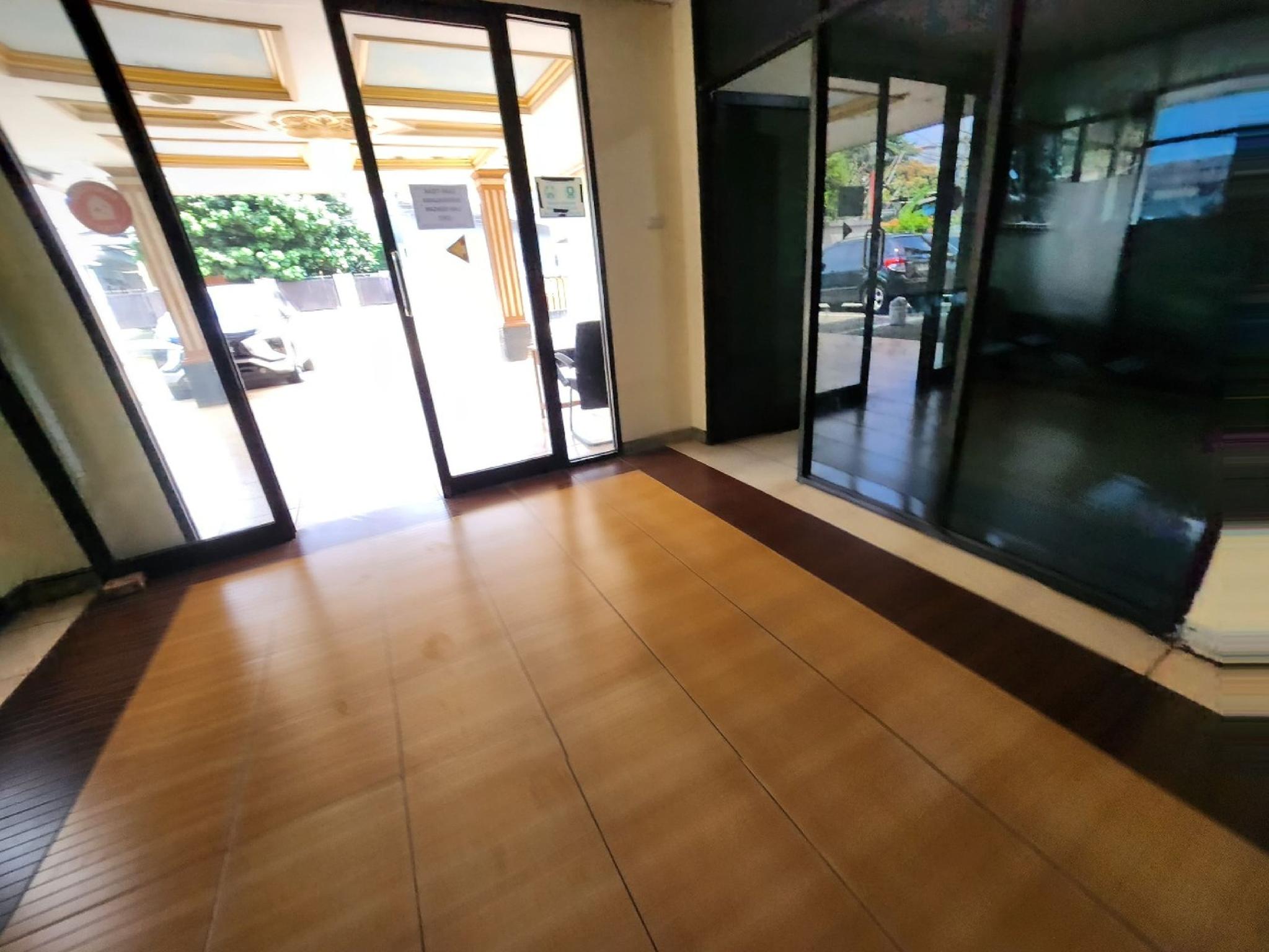 Hotel O Cibubur Near Cibubur Junction Formerly Comfort Residence 40/50