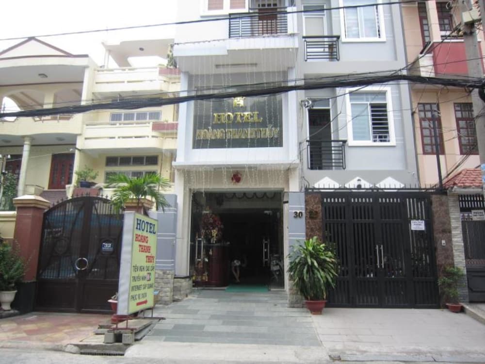 Hoang Thanh Thuy Hotel 1 4/77