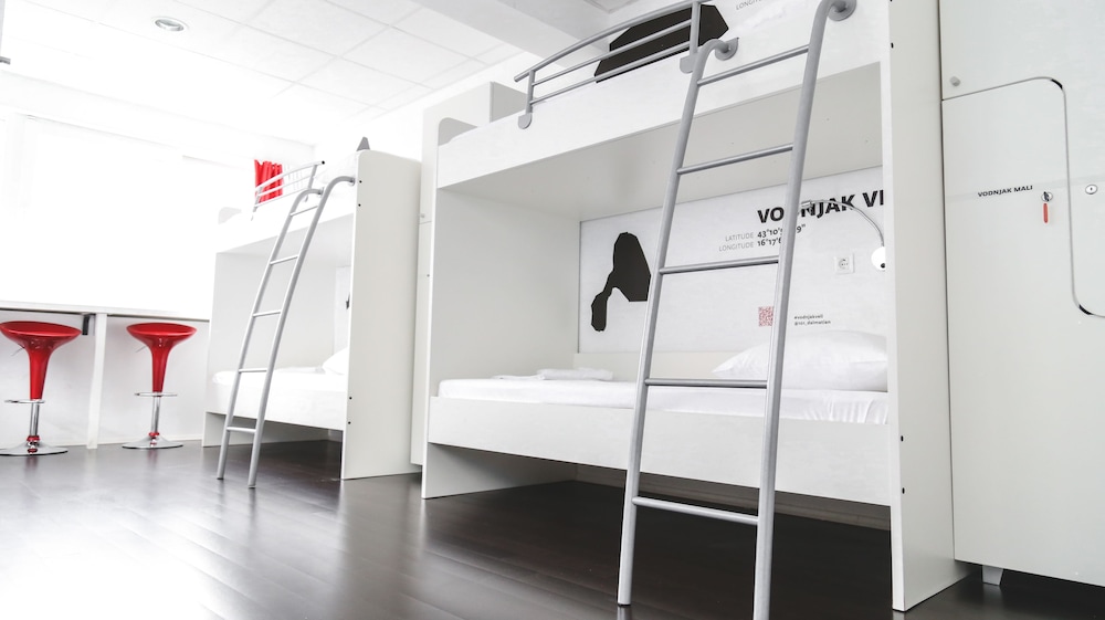 Design Hostel 101Dalmatinac 38/43