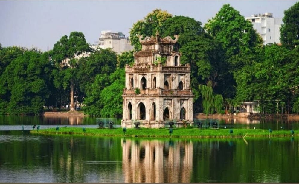 Rex Hanoi Hotel 64/68