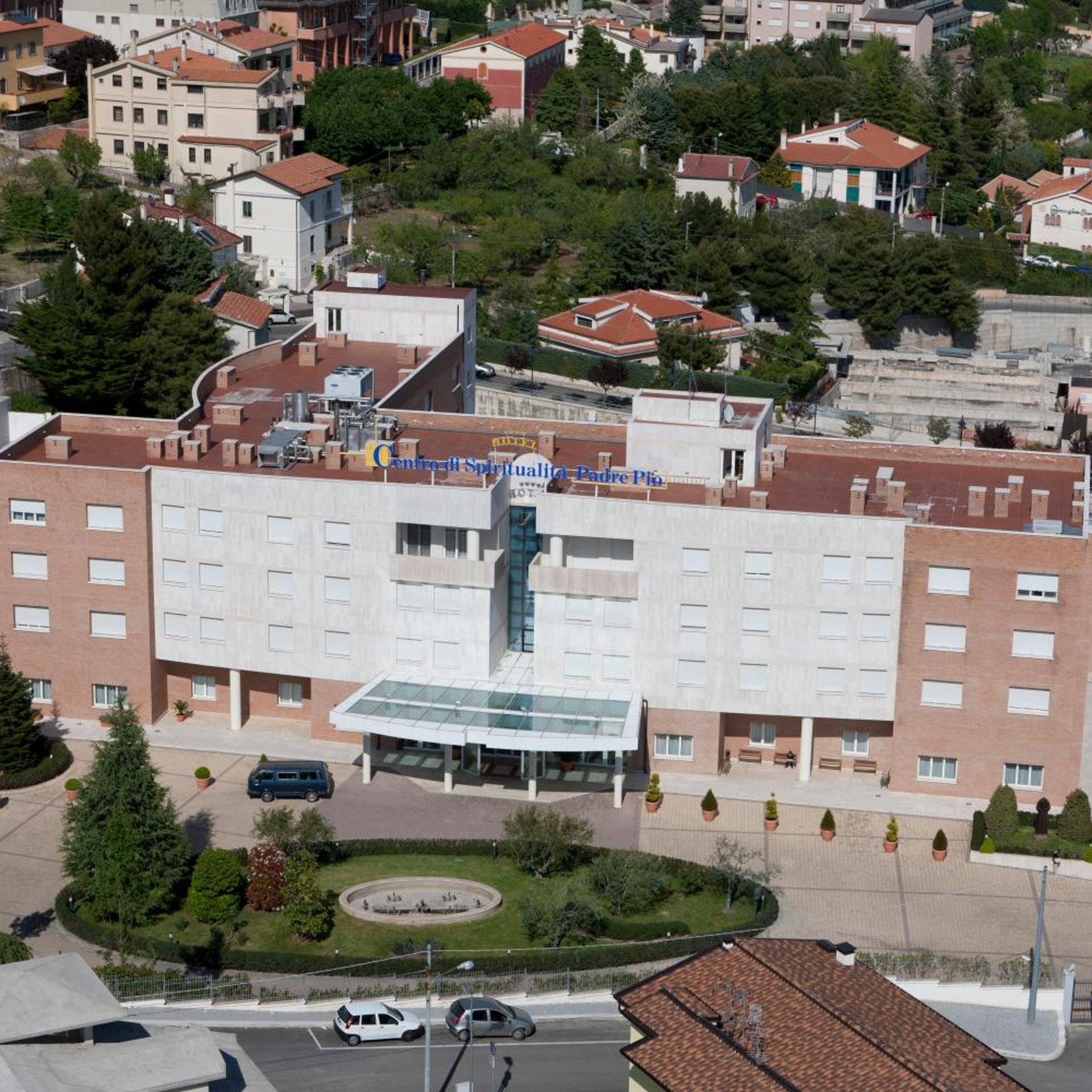Centro Di Spiritualita Padre Pio 8/51