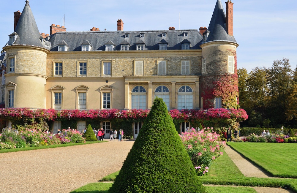 Hotel Castel Maintenon - Handwritten Collection 60/64