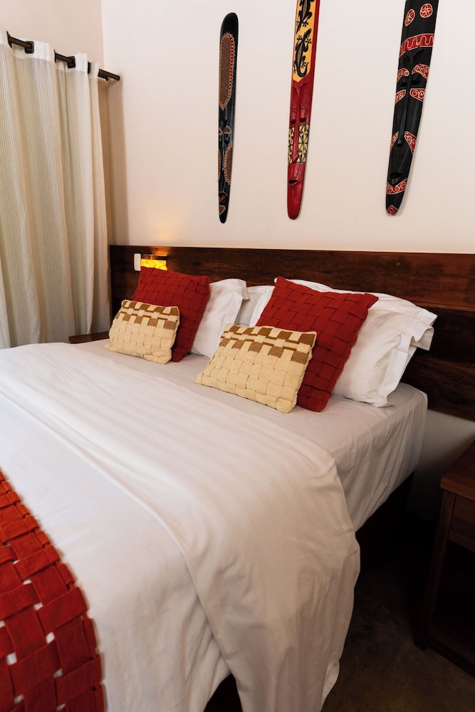 ROOM, DOUBLE BED, BALCONY