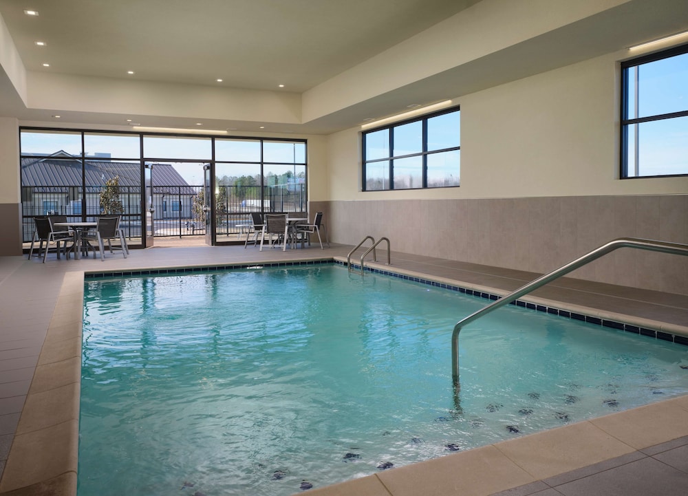 Best Western Plus Executive Residency Jackson Northeast 14/33