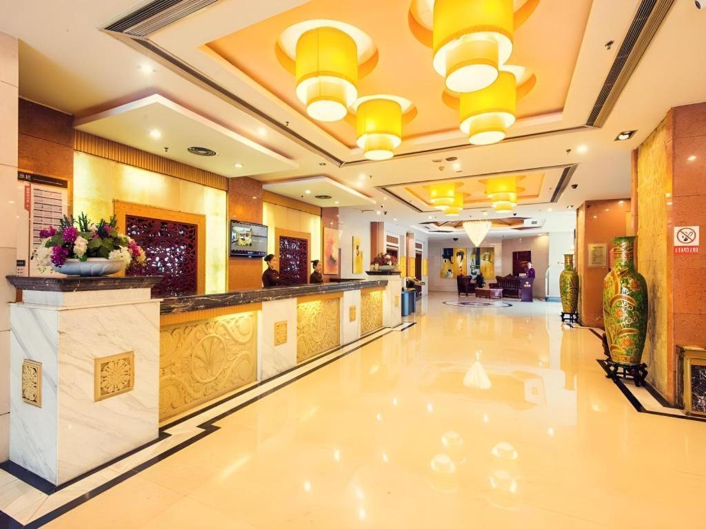 Babao Hotel 9/39