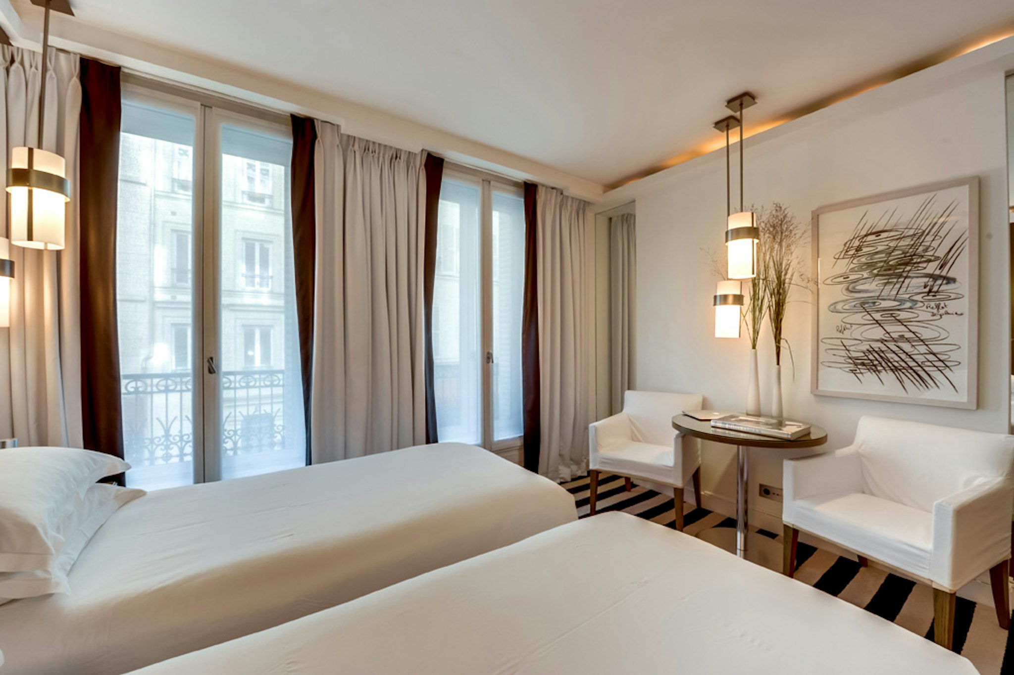 Le A Hotel 7/40